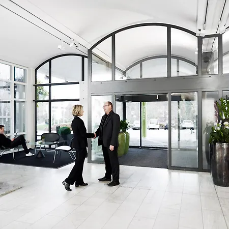 ホテル Comwell コリング